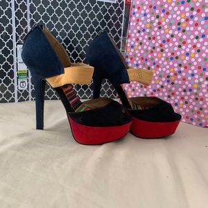 2LipsToo shady black pumps Size 8M BLACK 6 inches heel BEAUTIFUL 3 color NEW